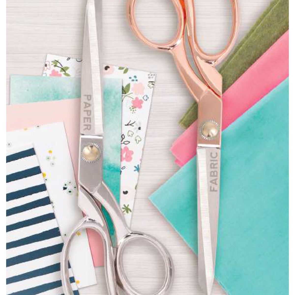 We R Memory Keepers Detail Scissors (White)