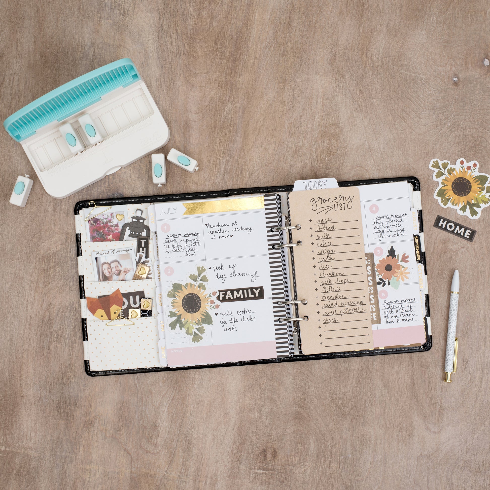 We R  Punch Board-Planner W/Standard Hole Punches 6/Pkg