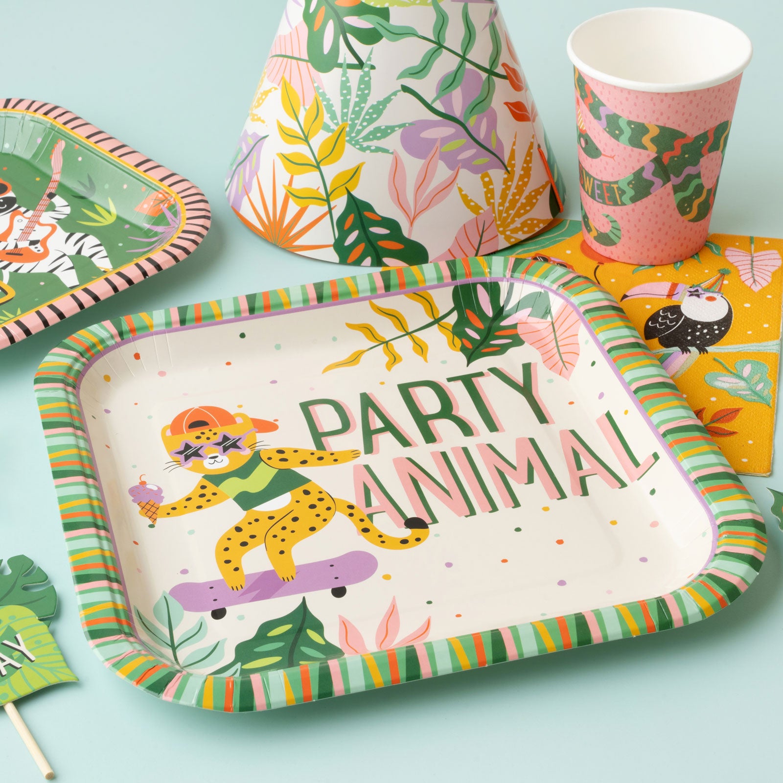 Party Animal paper plate