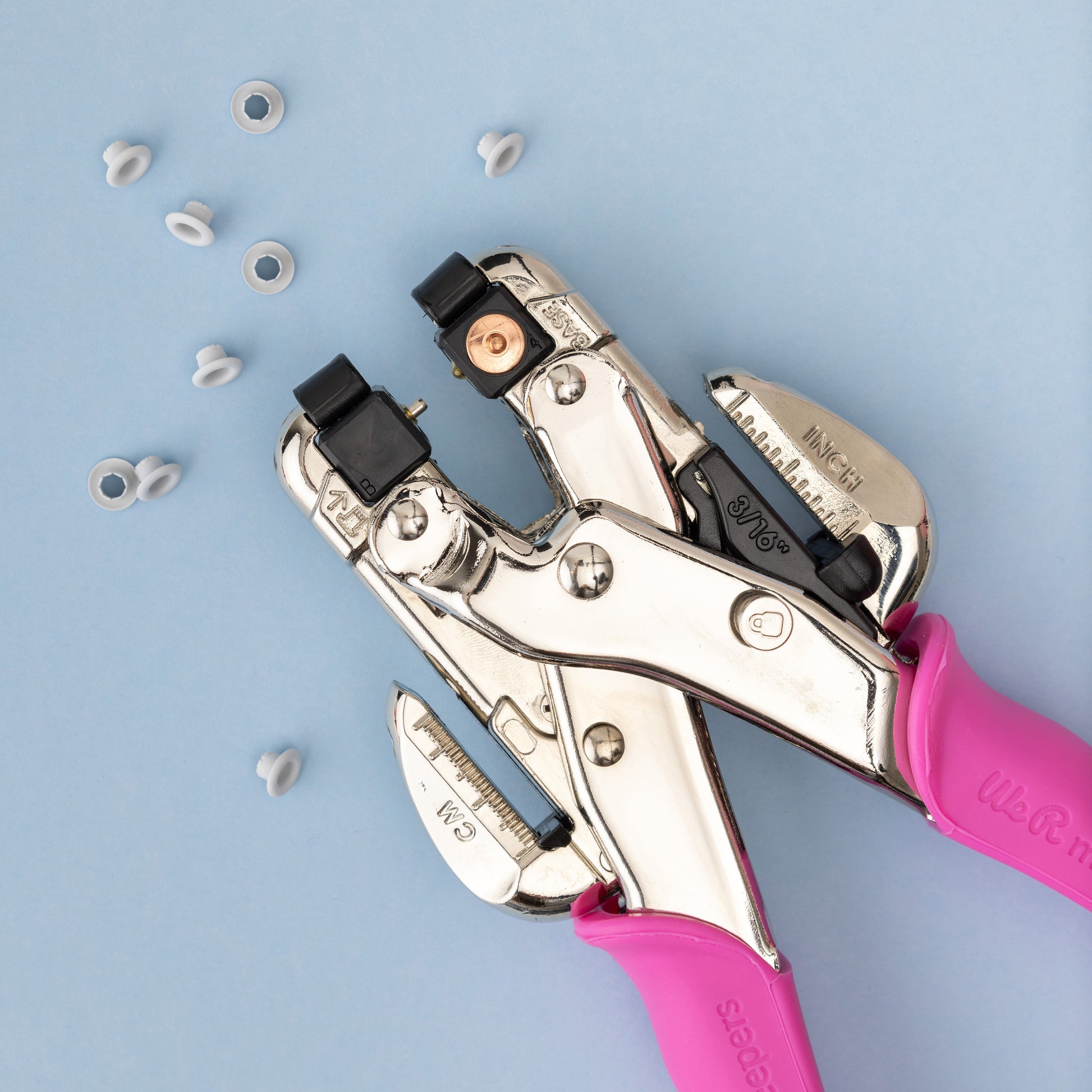 We R Makers Crop-A-Dile Hole Punch & Eyelet Setter Kit
