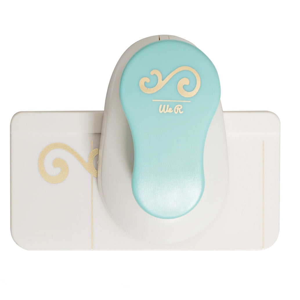 We R Decorative Elegant Font Punch