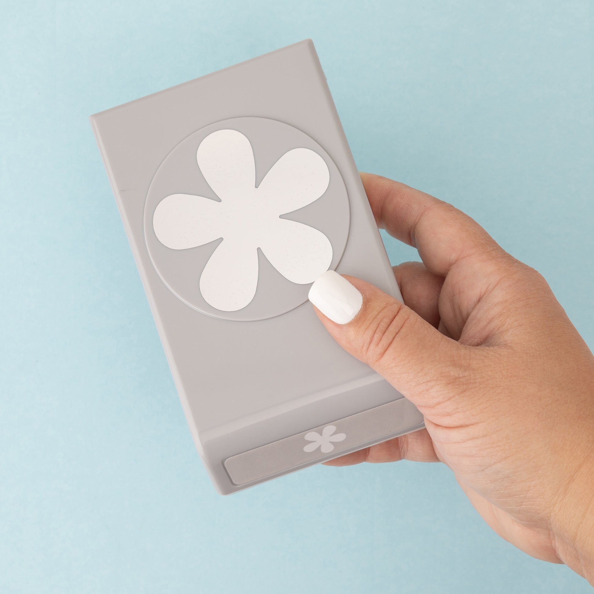 EK Success Large 2" Retro Flower Punch