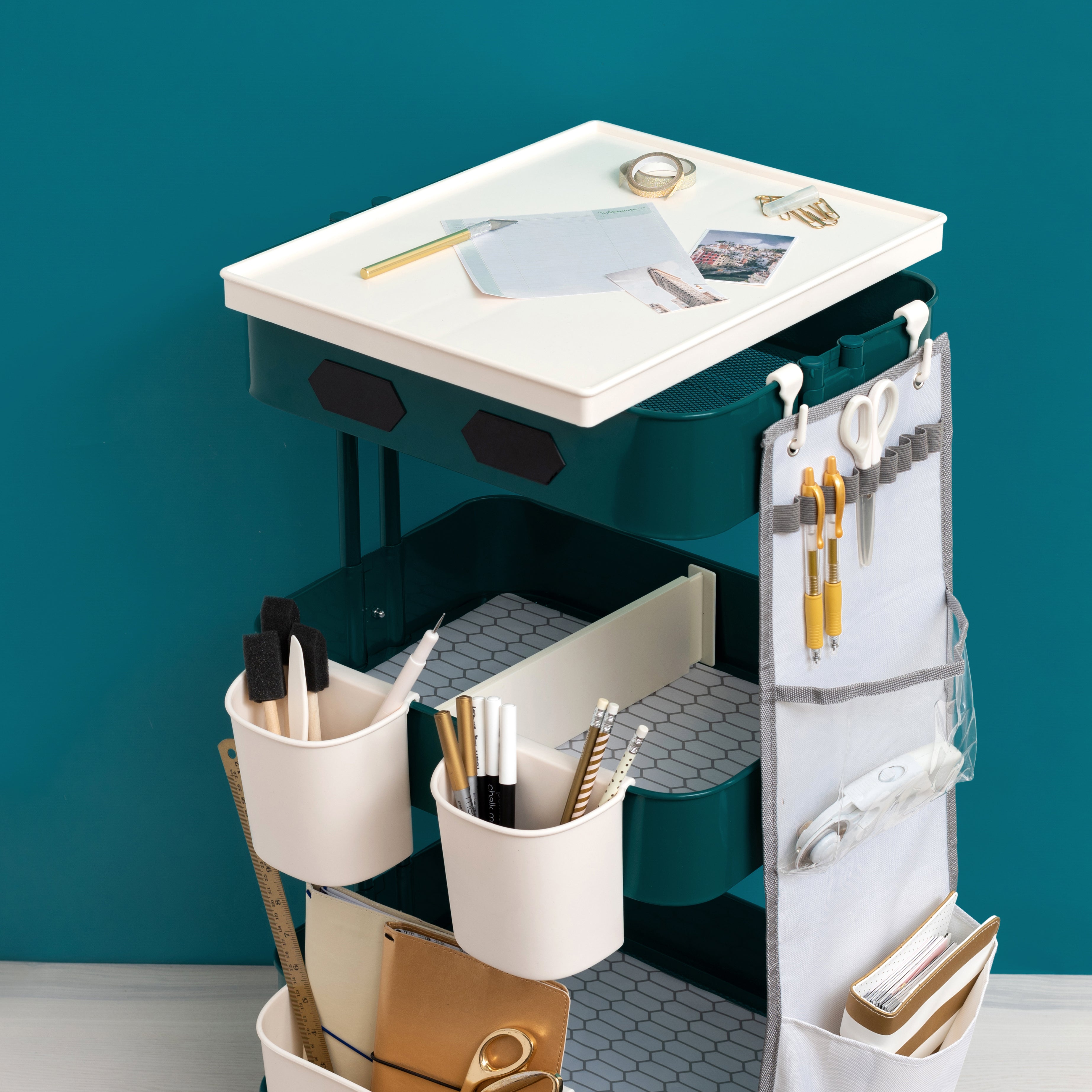 We R A La Cart Workspace Top