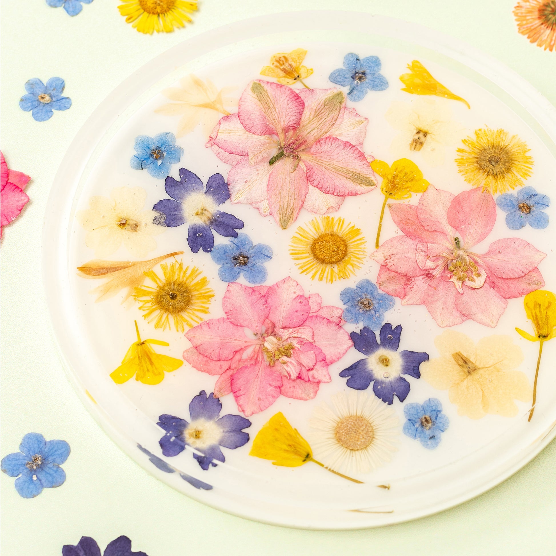 American Crafts Color Pour Resin & Hardener Sets
