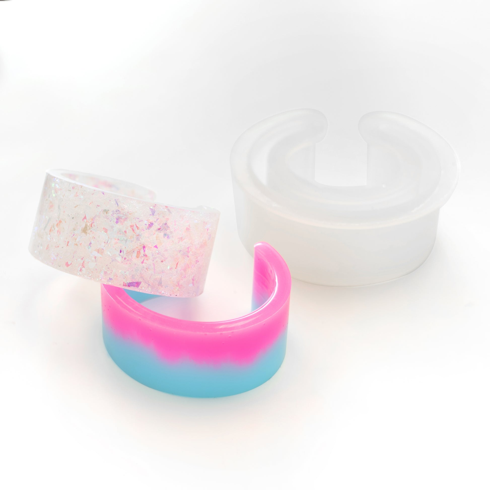 American Crafts Color Pour Resin Mold - Facet Bangle Bracelet