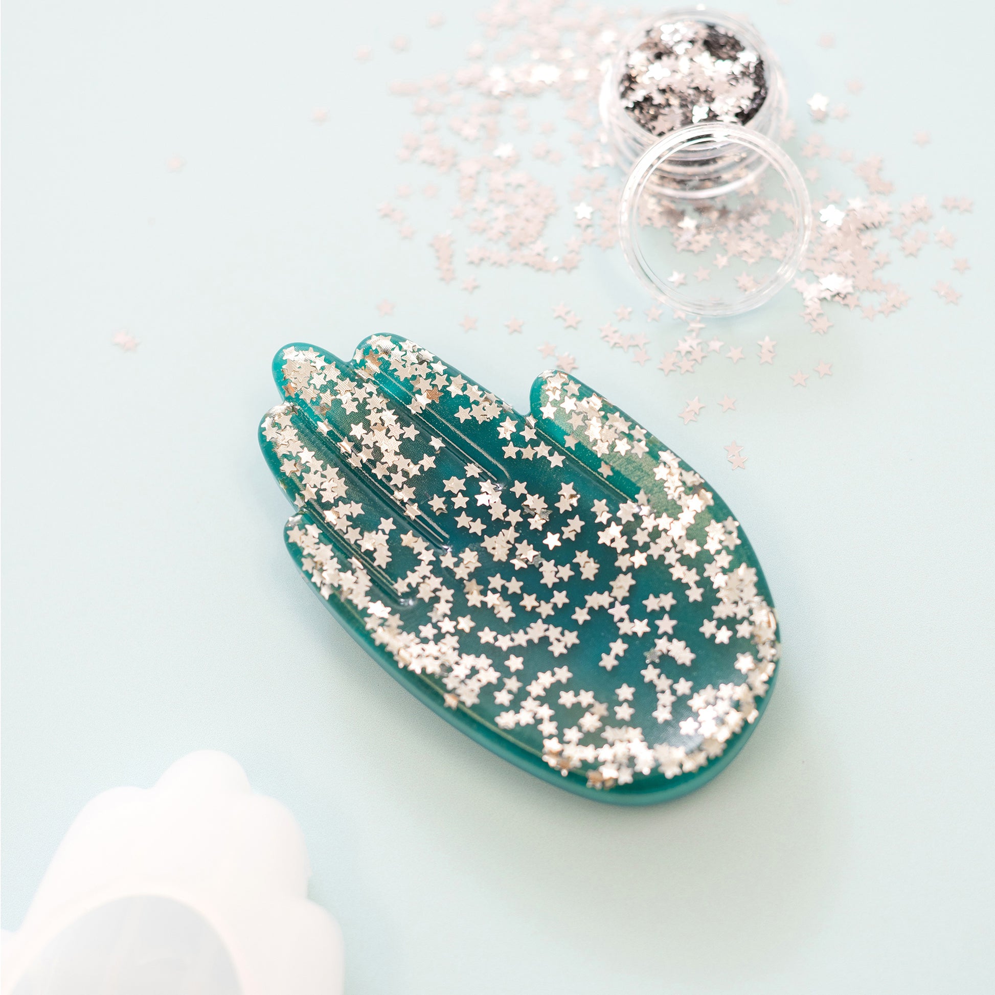 AC Color Pour Hand Dish Resin Mold