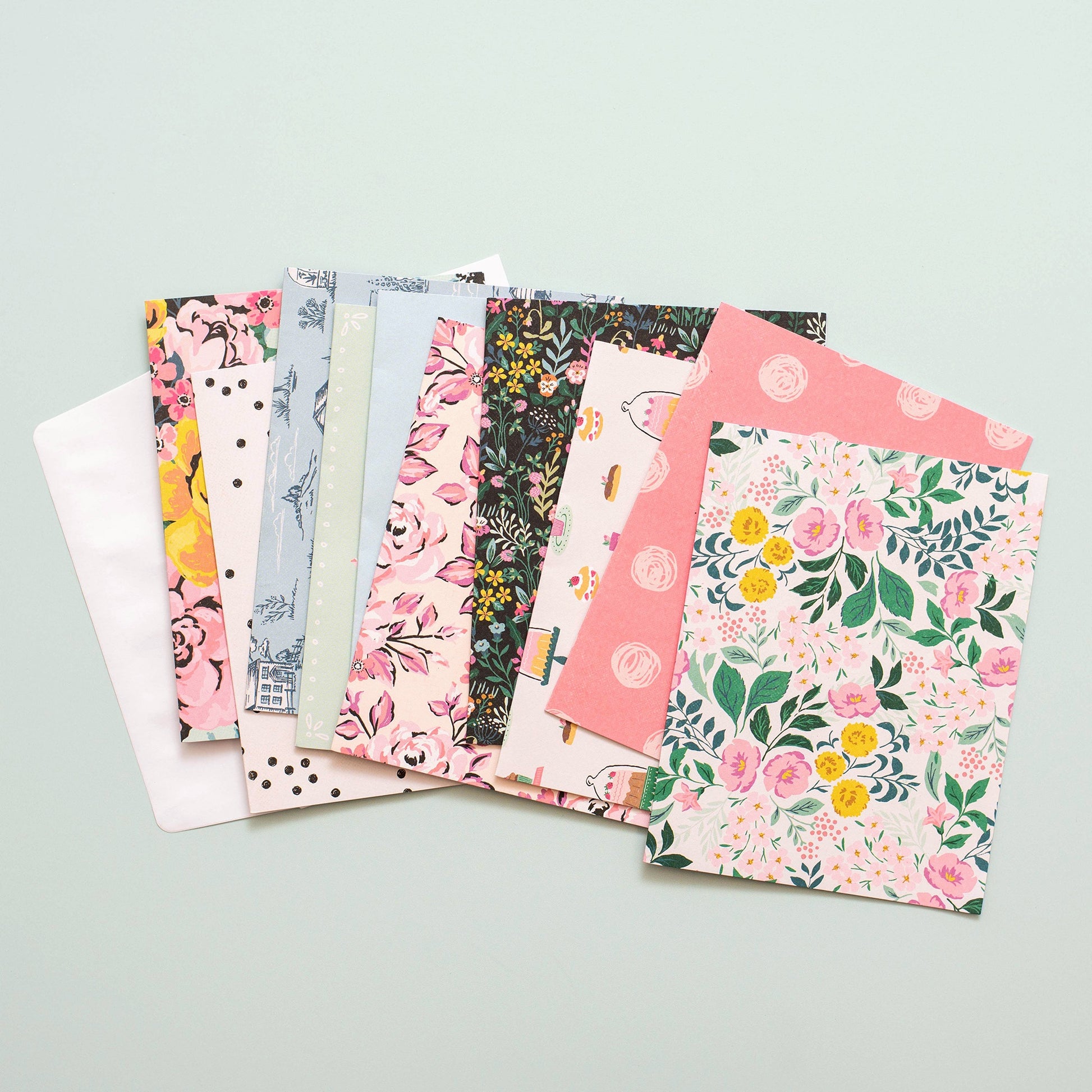 American Crafts A2 Cards with Envelopes - Maggie Holmes Garden Party, 40 pack