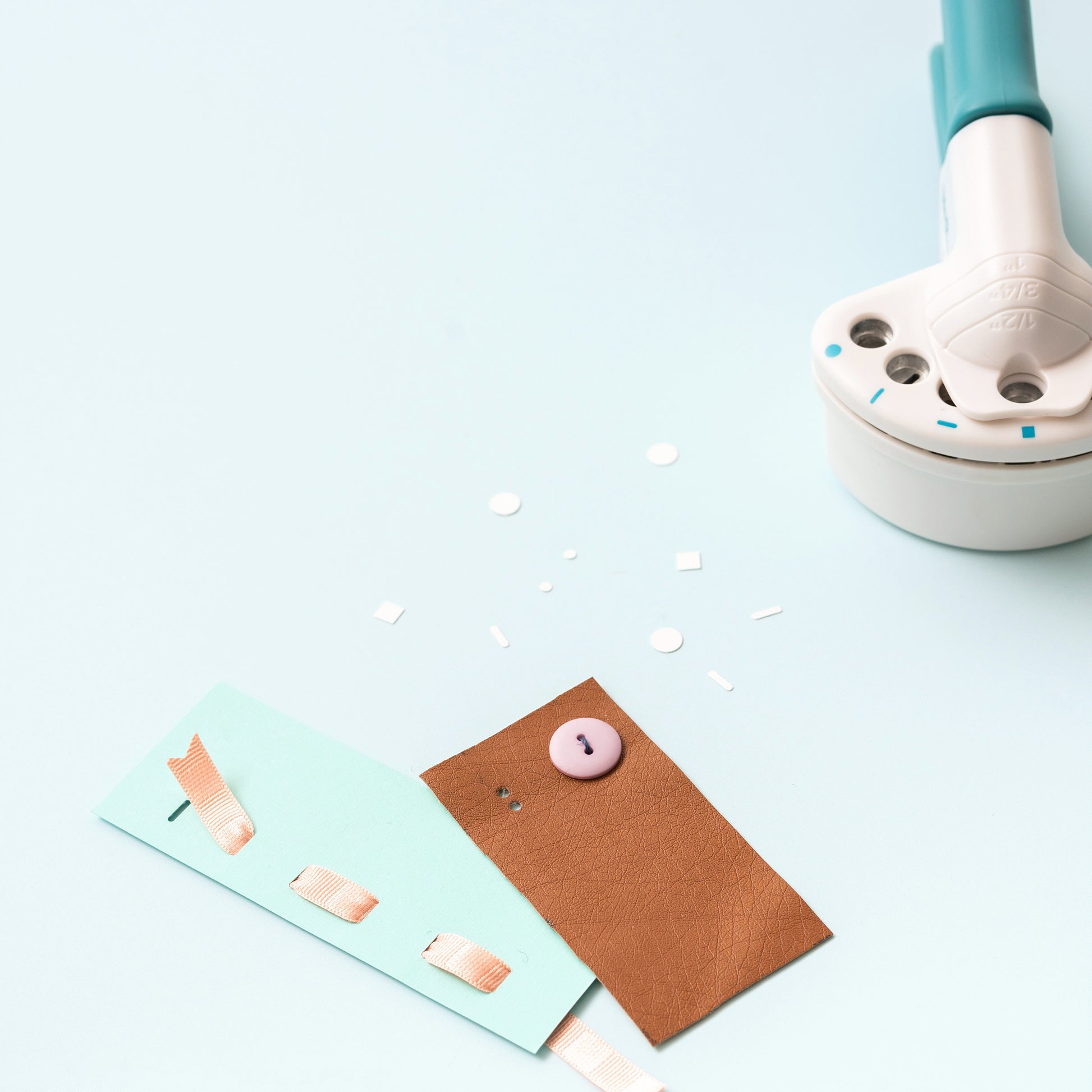 We R Makers Crop-A-Dile Multi Hole Power Punch