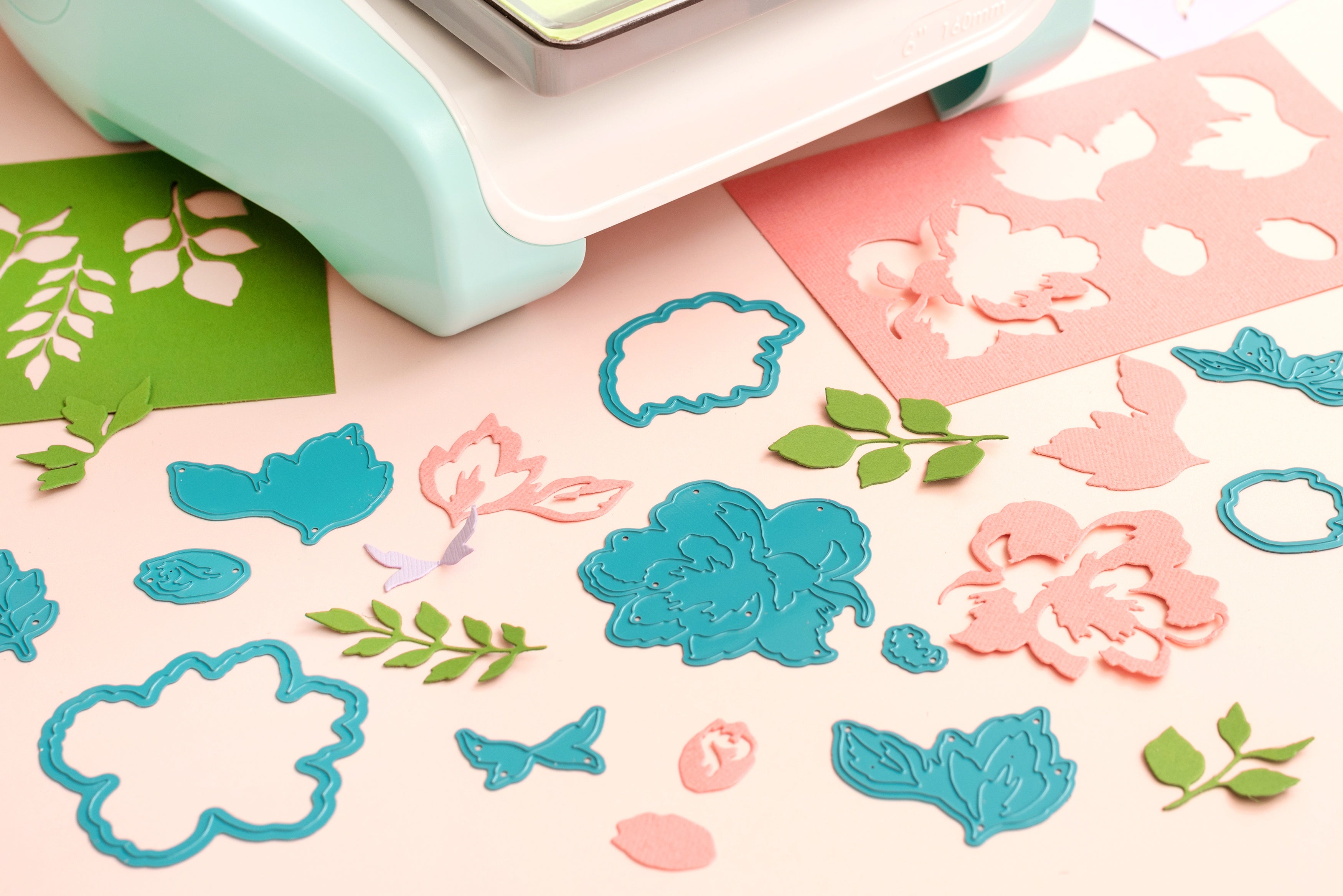 We R Makers Revolution Dies - Layered Florals