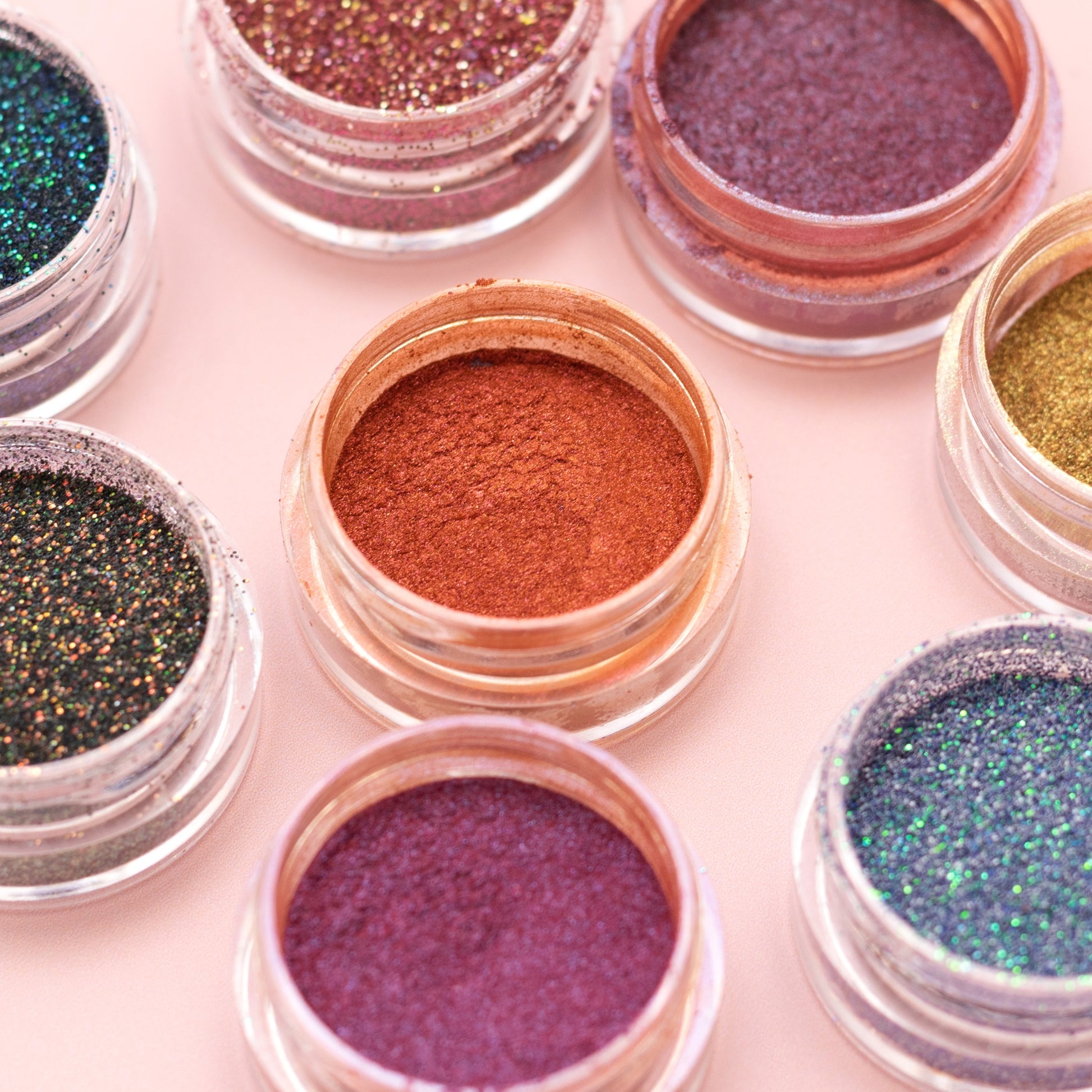 American Crafts Color Pour Resin Mix In-Color Changing