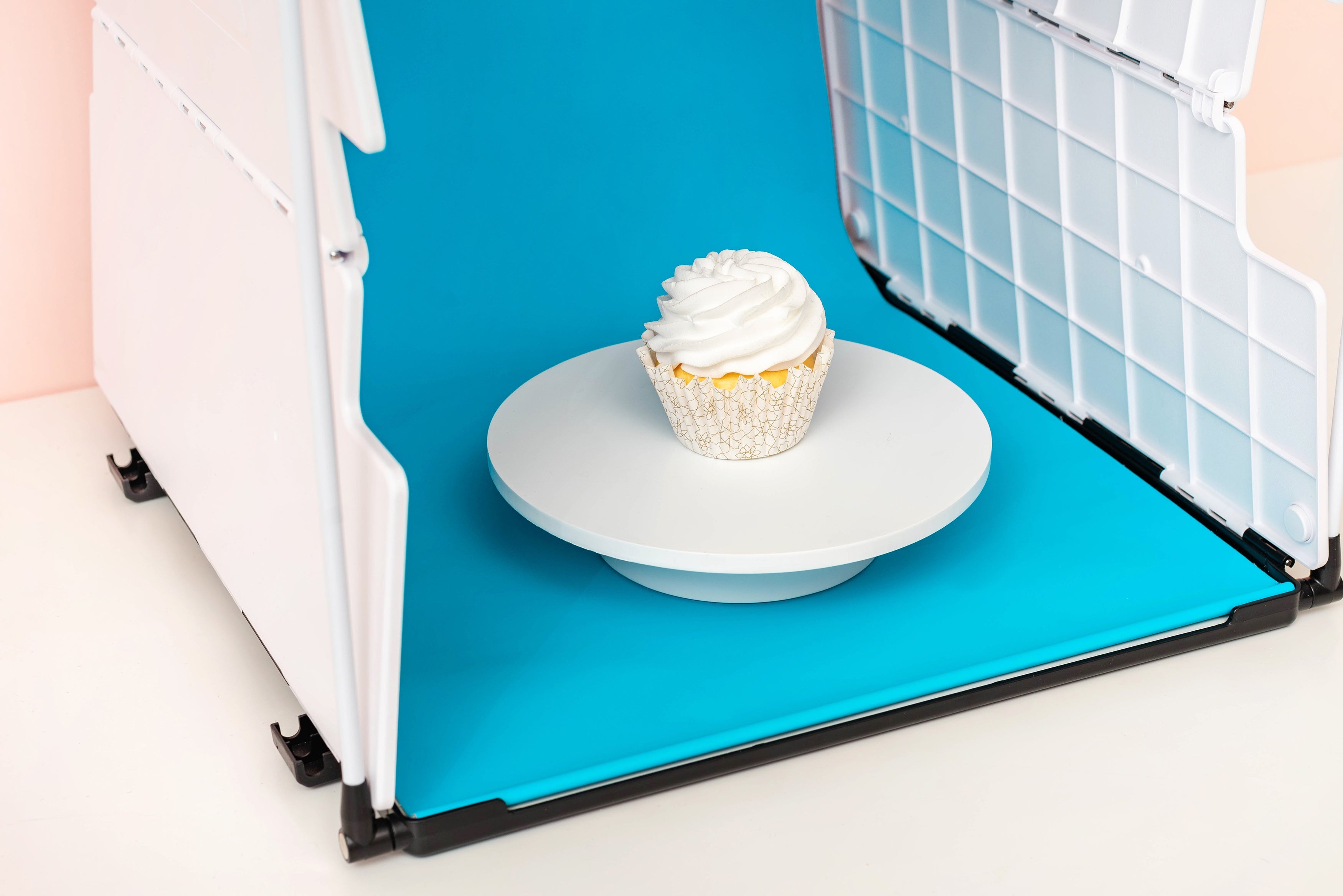 We R Makers Shotbox Turntable-Motorized