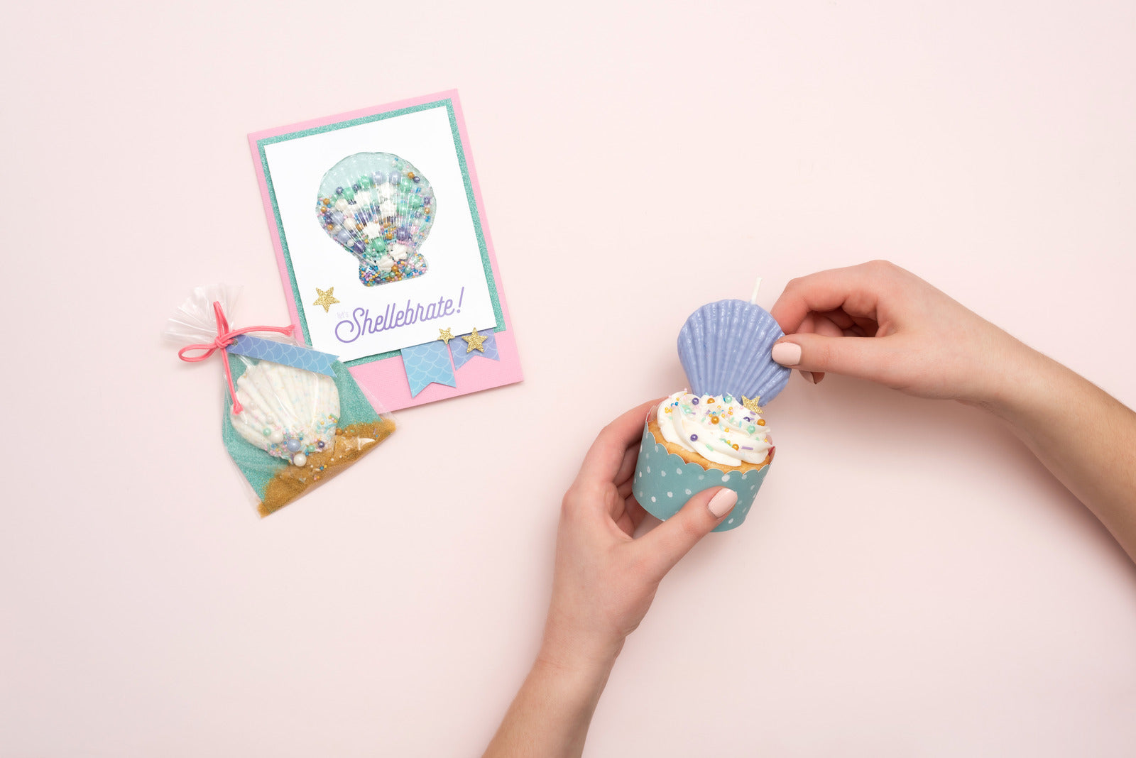 Lifestyle image of dessert mold shell example