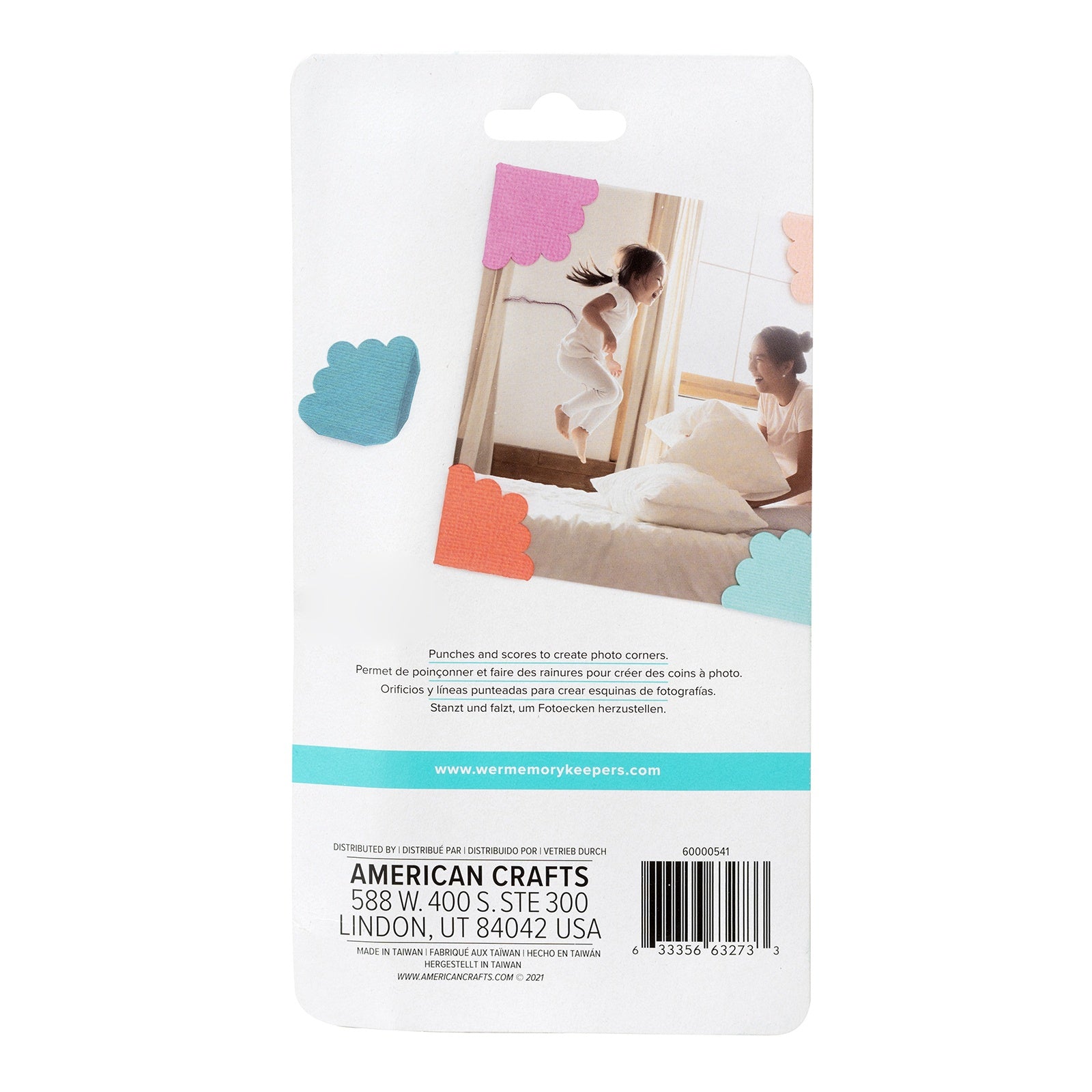 We R Makers Embossing Punch-Scallop