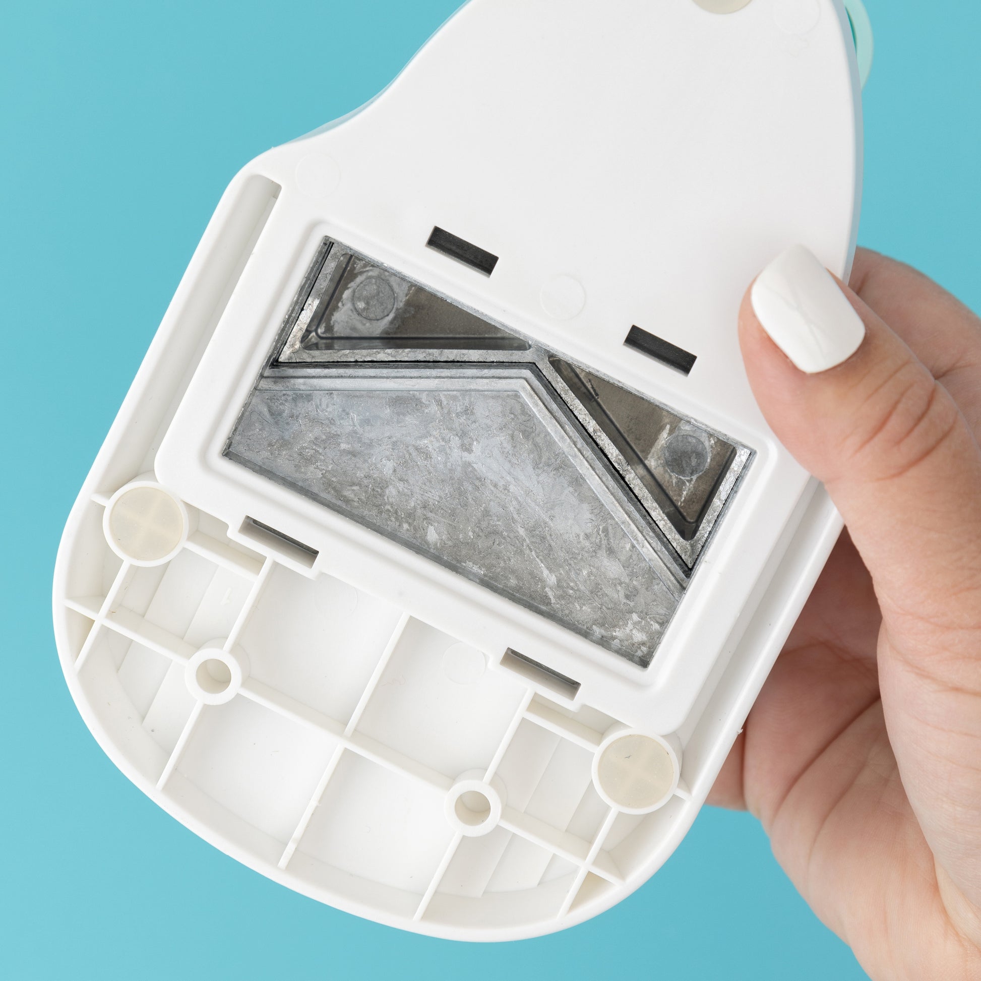 We R Makers Bunting 3-In-1 Punch
