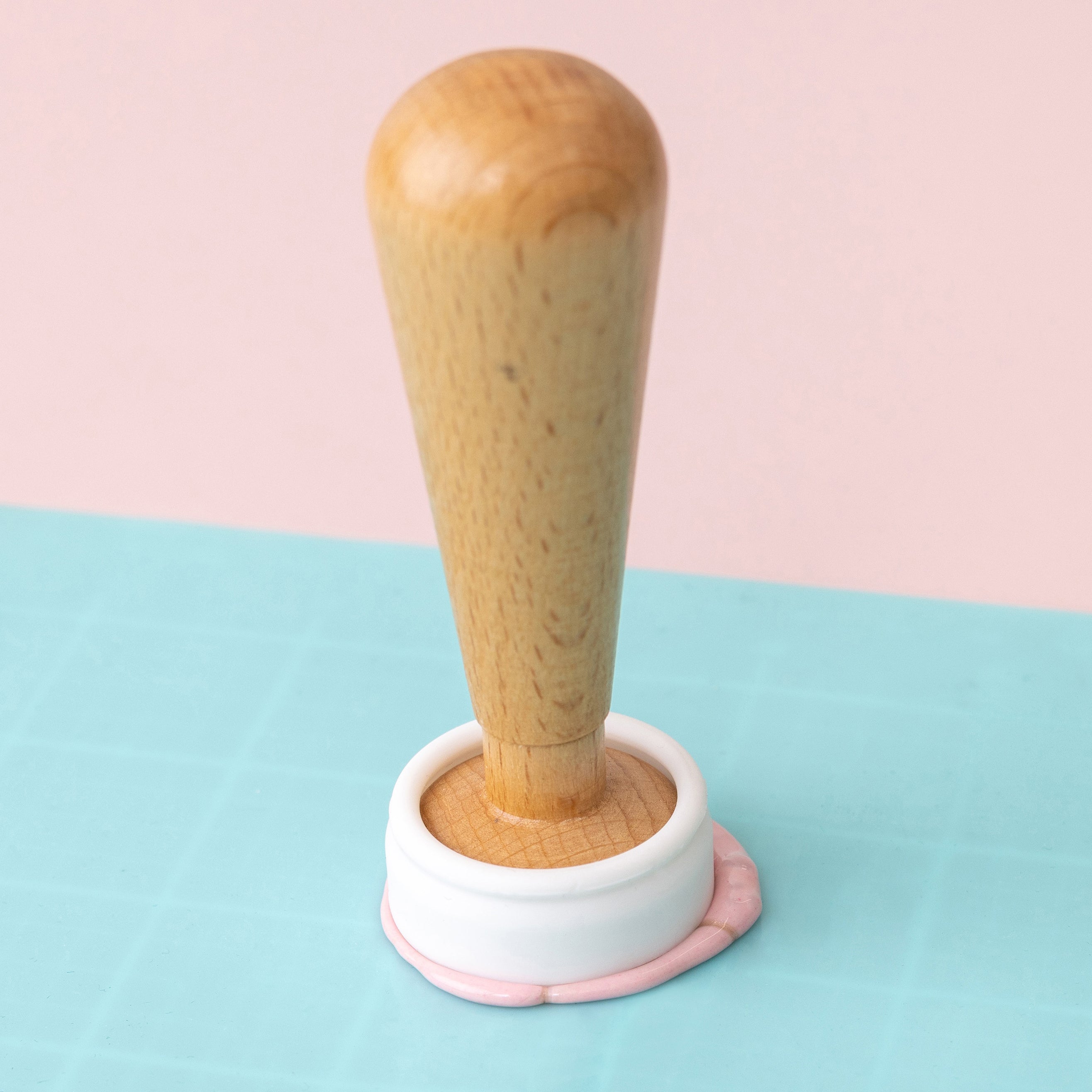 We R Makers Envelope Seal Kit-With Love