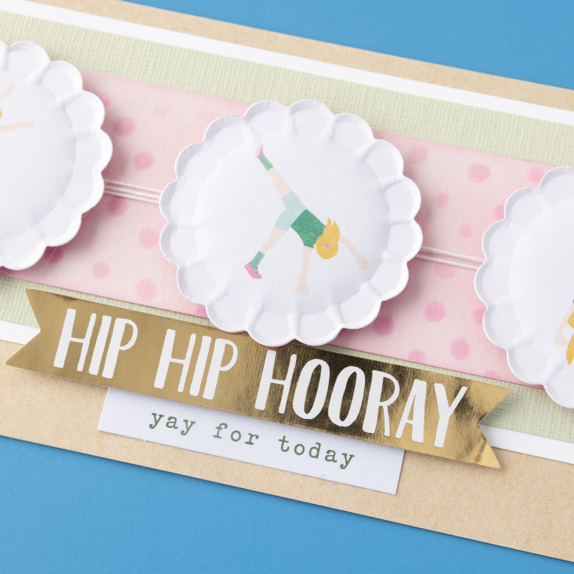 We R Scallop Circle Button Press Insert and Sticker/Shaker Refills