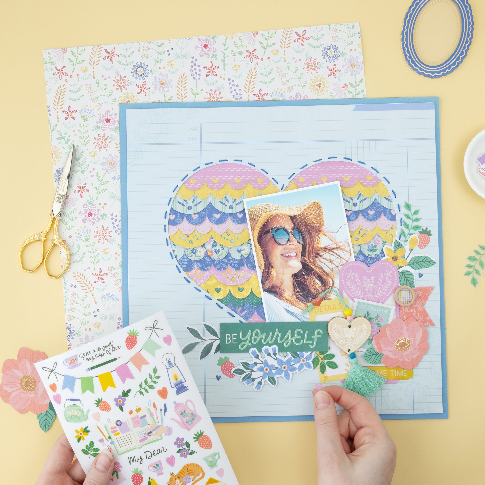 American Crafts Poppy And Pear Sticker Book