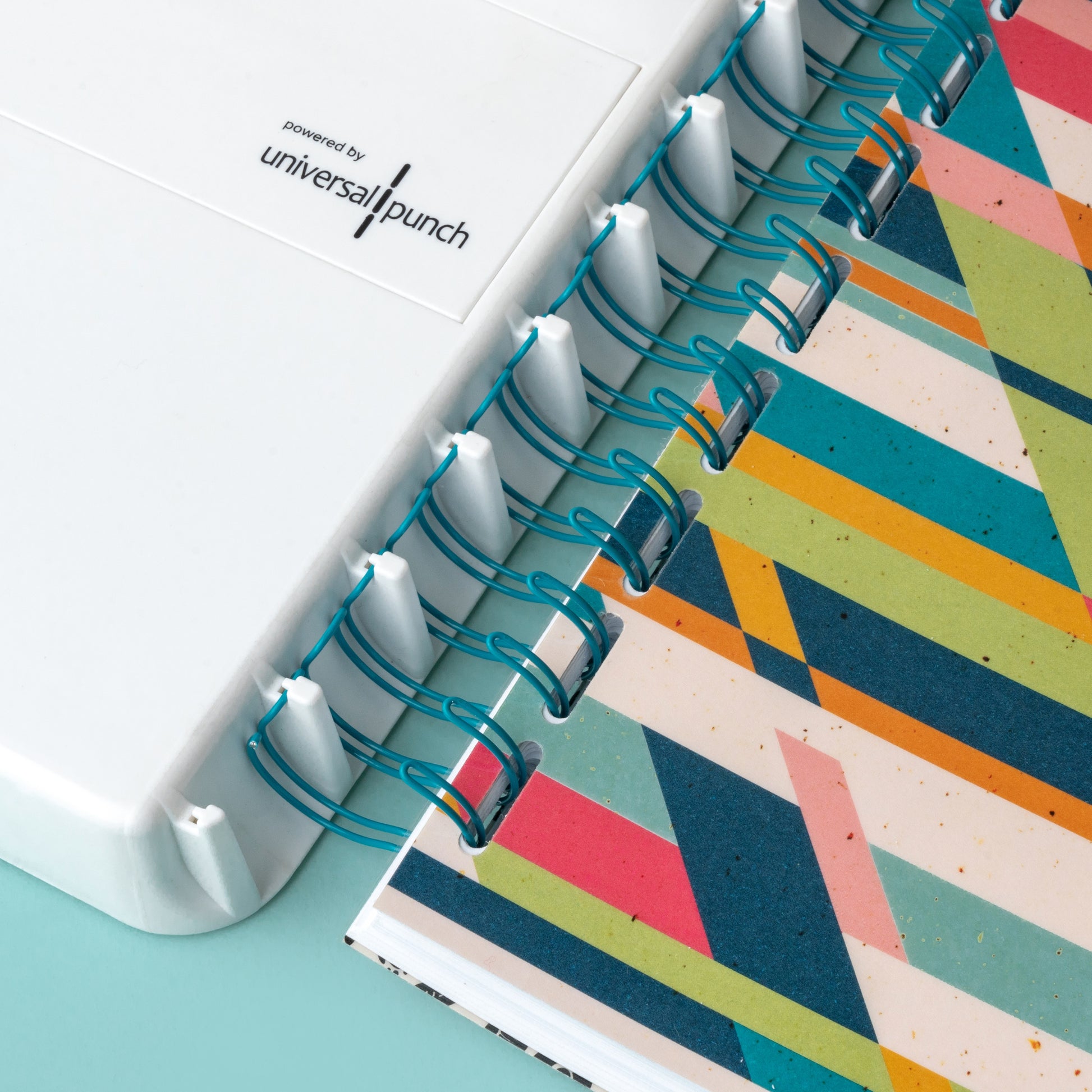 We R Makers Universal Cinch Book Binding Machine