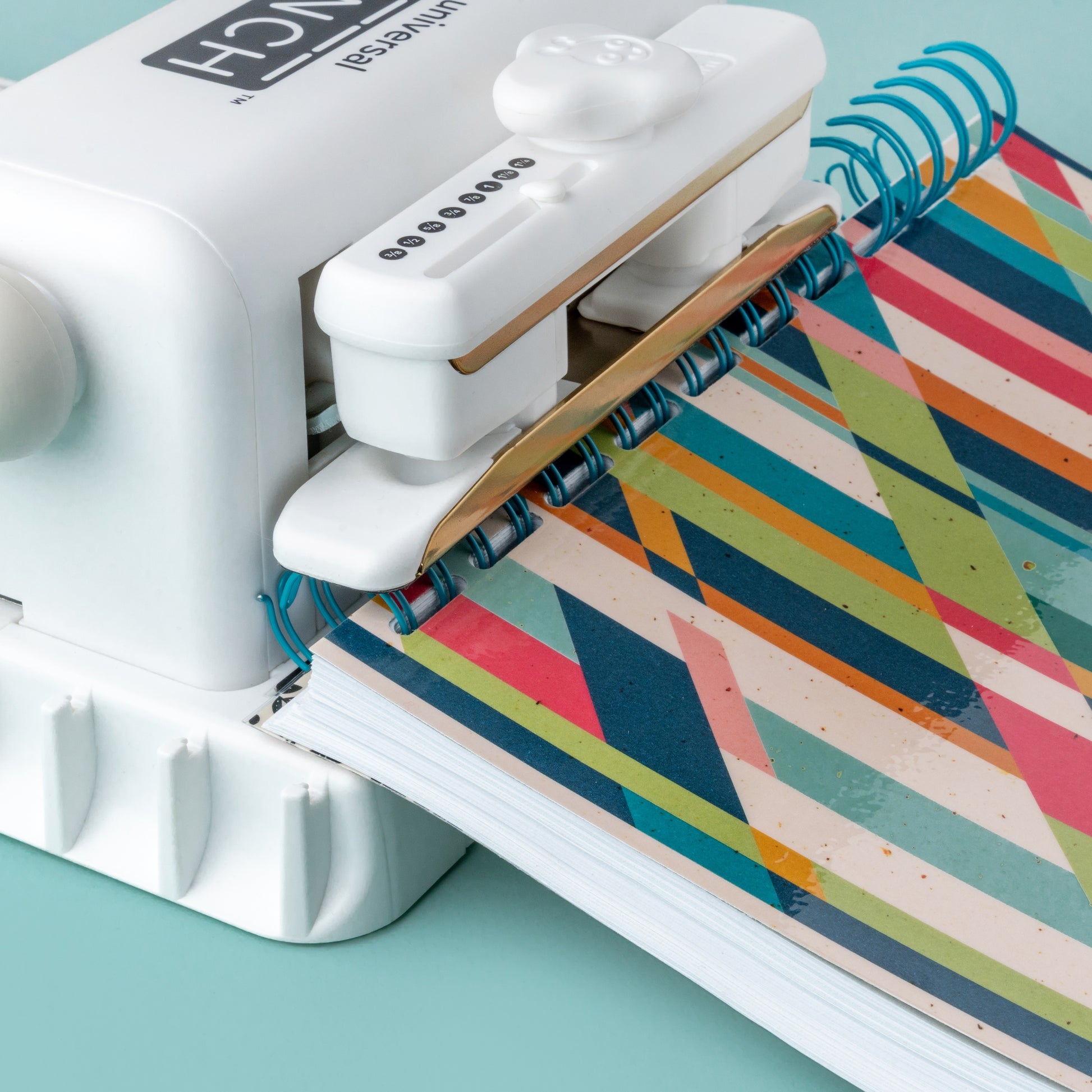 We R Makers Universal Cinch Book Binding Machine