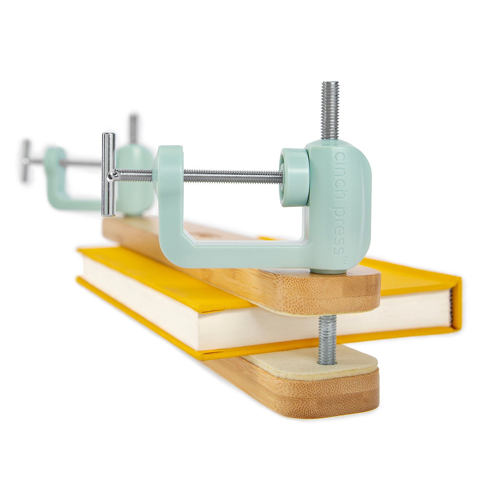 We R Makers Cinch Book Press