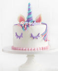 Load image into Gallery viewer, Picture of a cake decorated by the Sweet Sugarbelle 8 oz Bottle Couplers.
