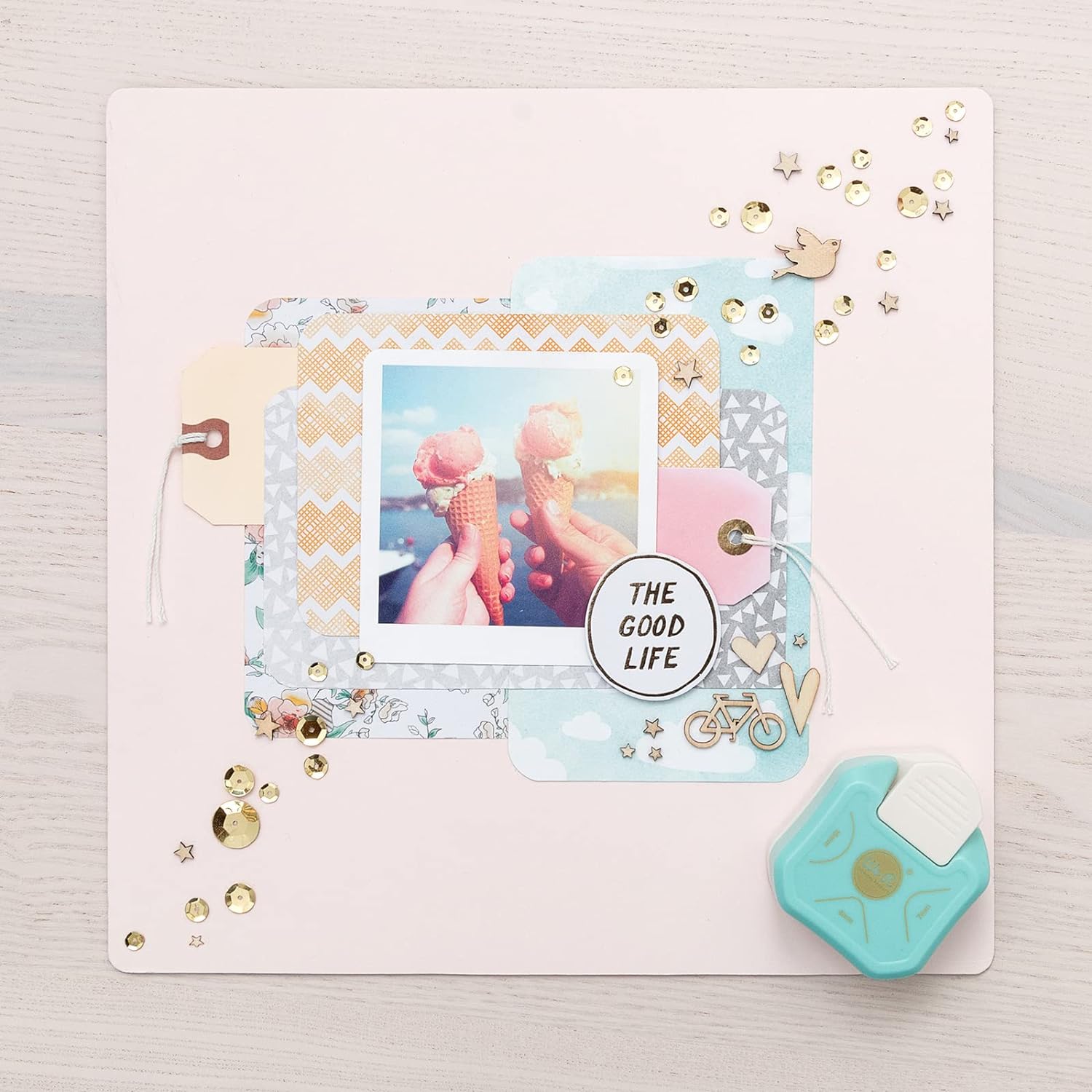 Image of a project created with the We R Makers 3 Way Rounded Corner Punch.