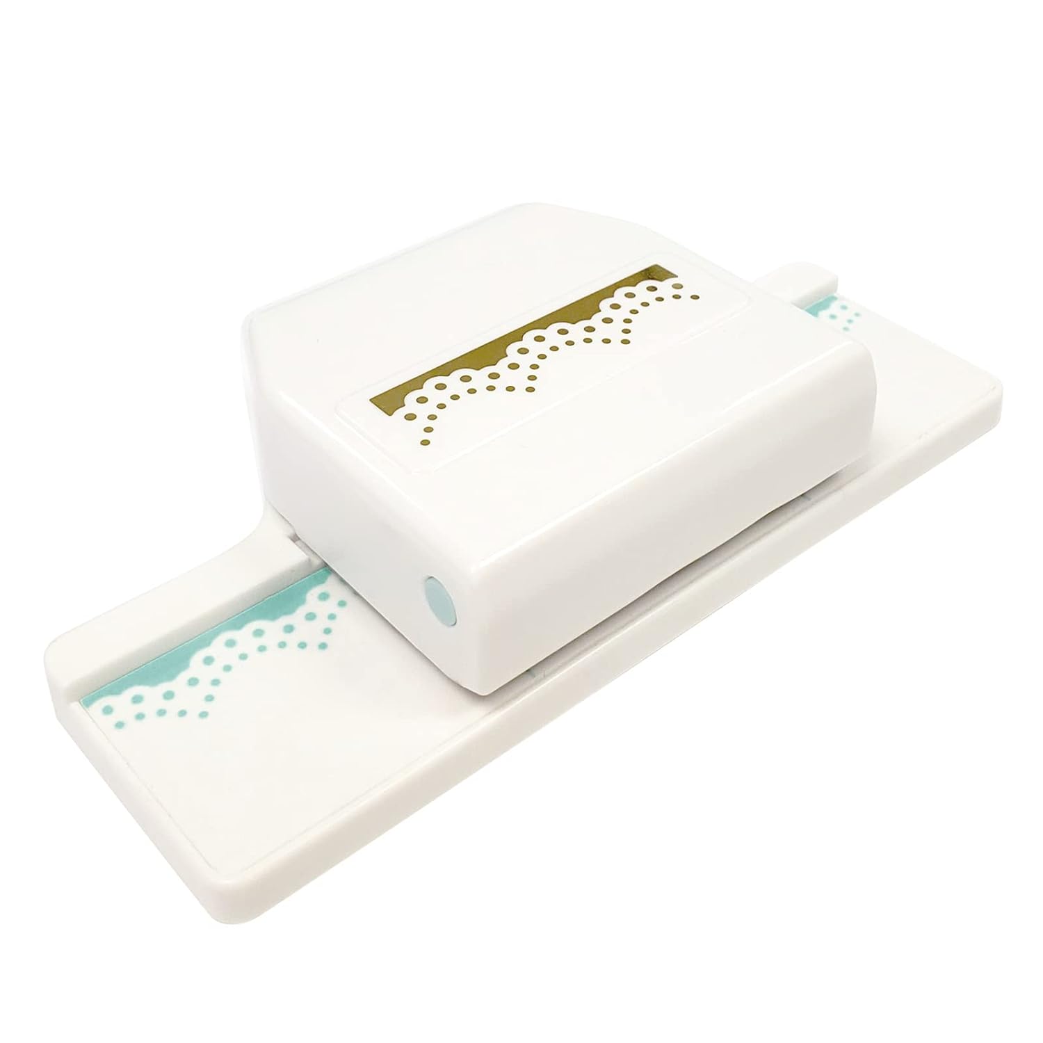 Front view of the We R Makers Scallop Lace Edge Punch.