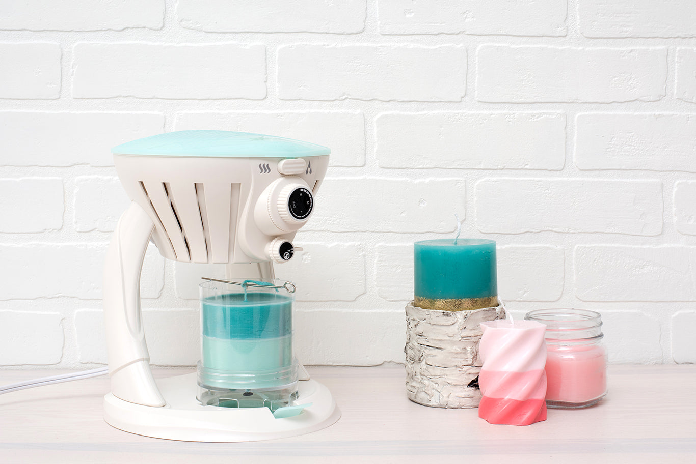 Image of the We R Makers Wick Candle Making Kit with candles.