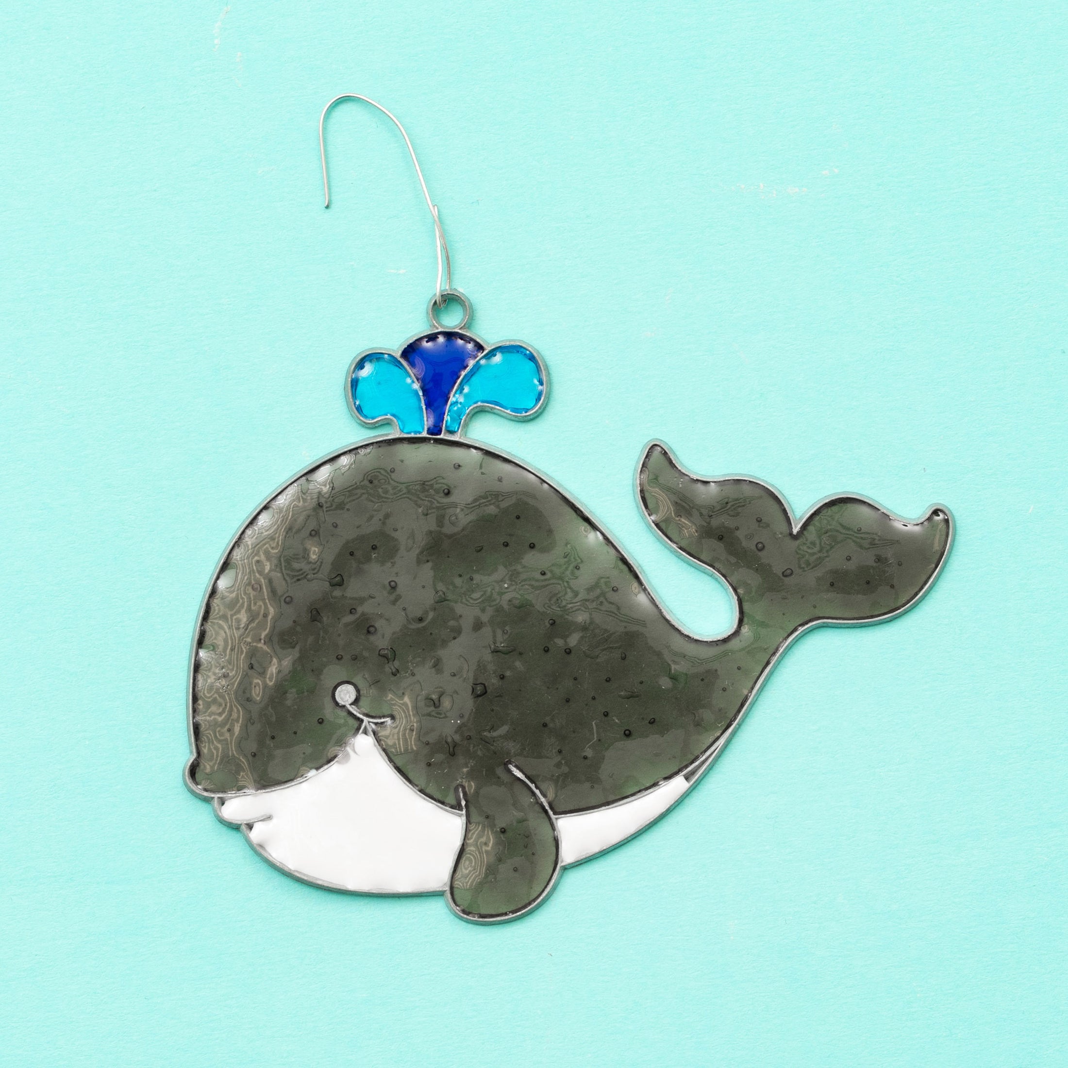 Colorbok Makit & Bakit Suncatcher Kit-Whale