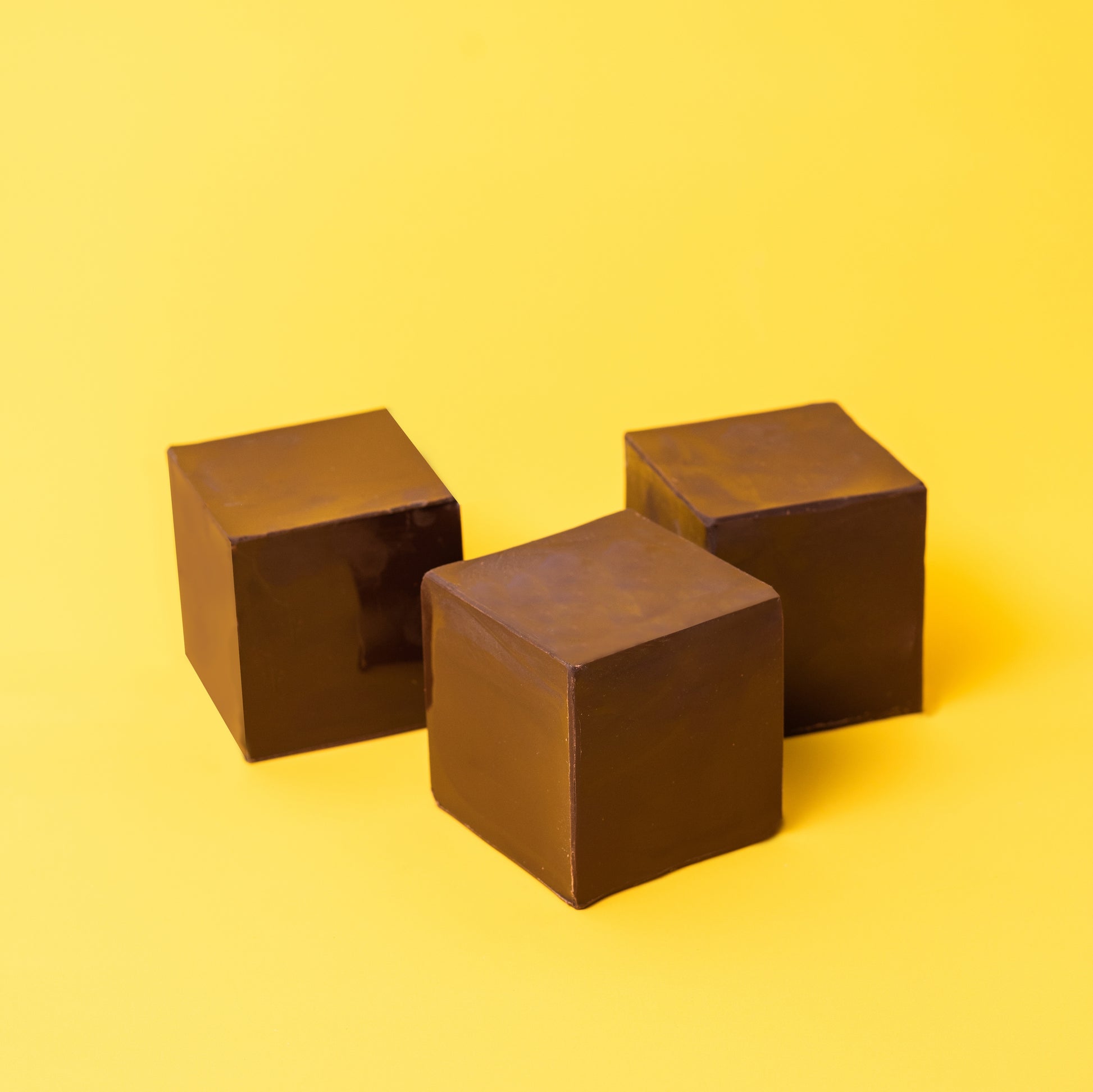 American Crafts Kaboom Brown Chocolate Pinata Heart Mold Kit 