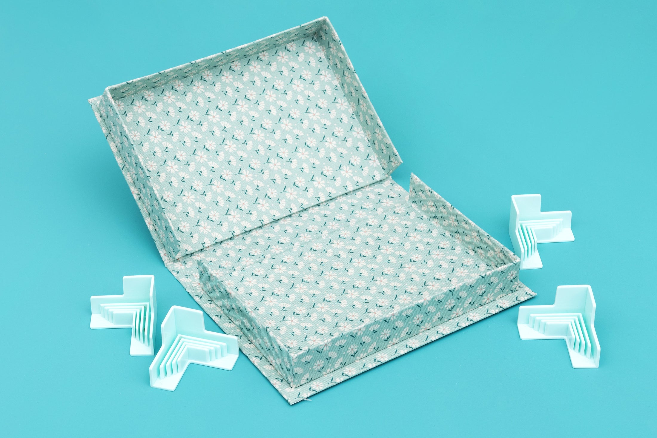 We R Memory Corner Guides-4/Pkg – American Crafts